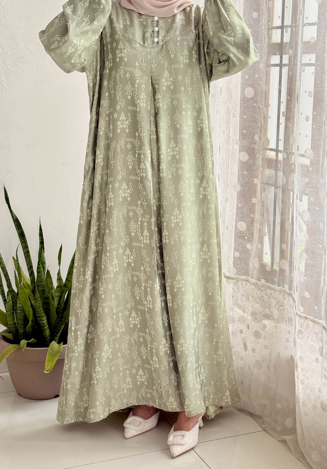 Akzaani Printed York Abaya Green