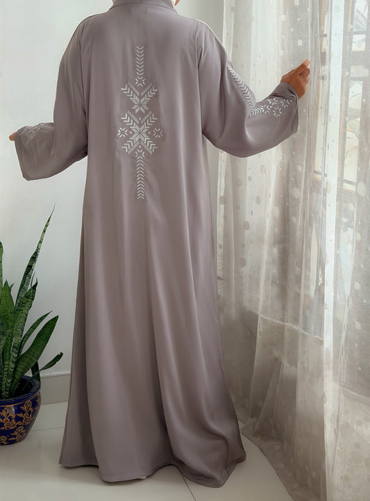 (Akzaani Sleeve Embroidery Abaya Grey
