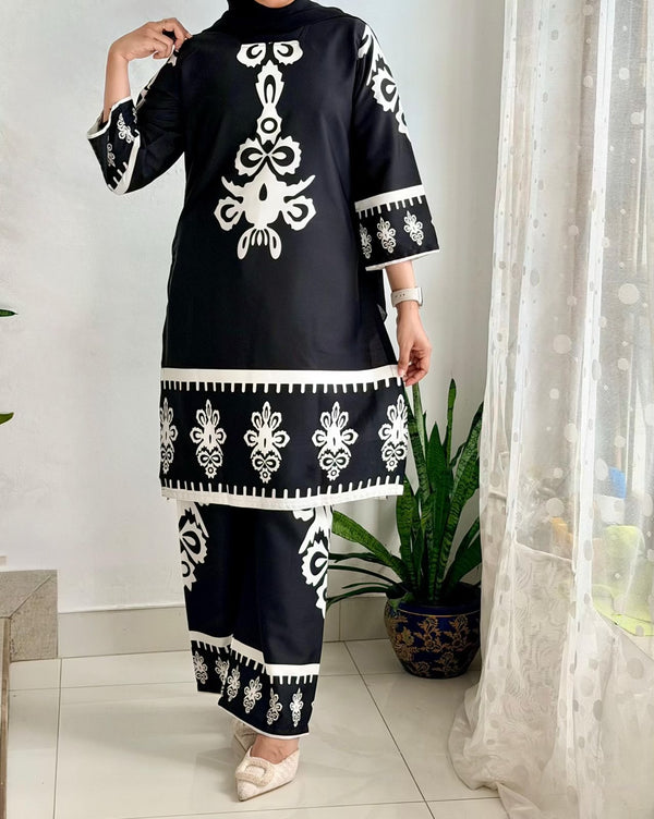 Akzaani Modest Co-Ord Set Black