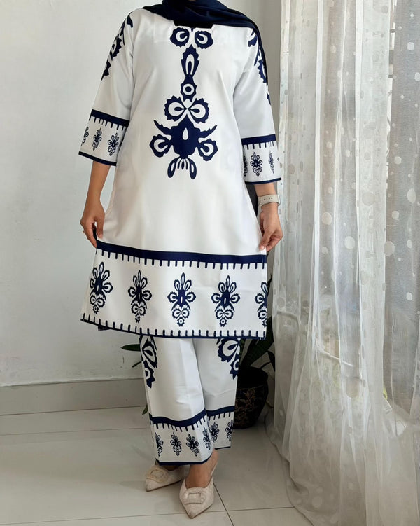 Akzaani Modest Co-Ord Set White Blue